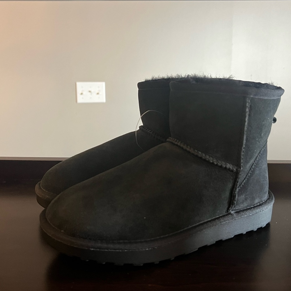 Kirklands Black Women's Ankle Booties